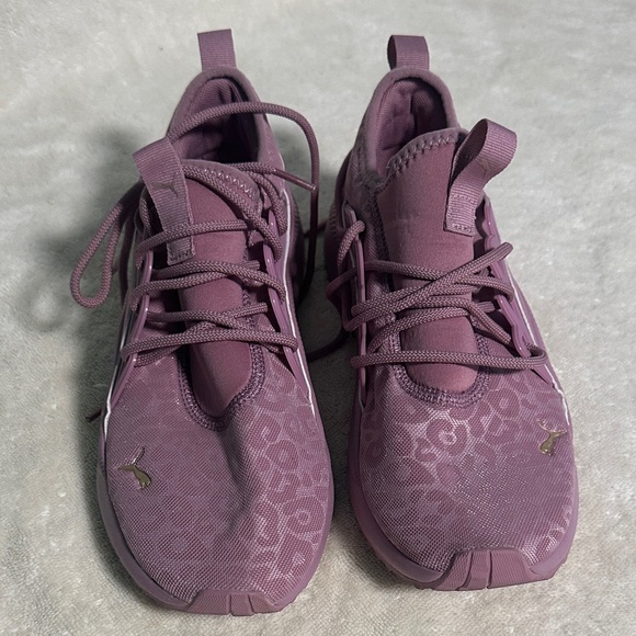 Puma Women's Mauve Athletic Shoes - Picture 1 of 6